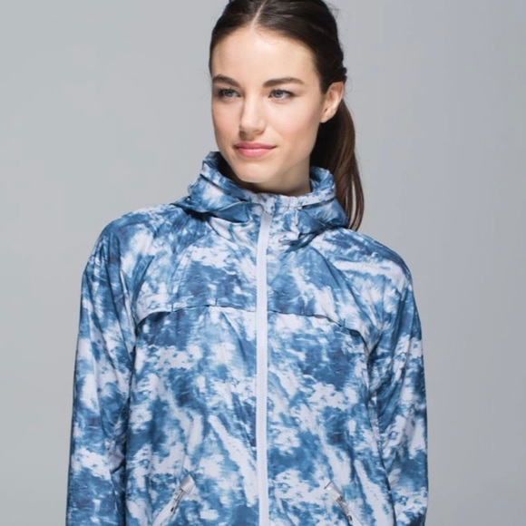 lululemon athletica Jackets & Blazers - Lululemon Miss Misty Jacket